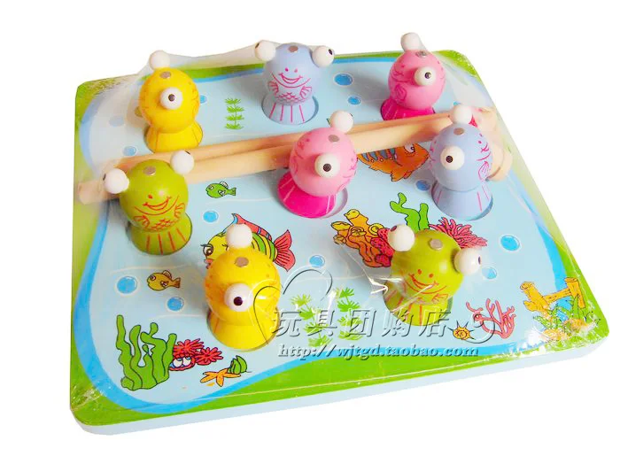 

Free shipping 3D magnetic wooden fishing, fishing for goldfish, child/toys, educational toys, a total of eight goldfish