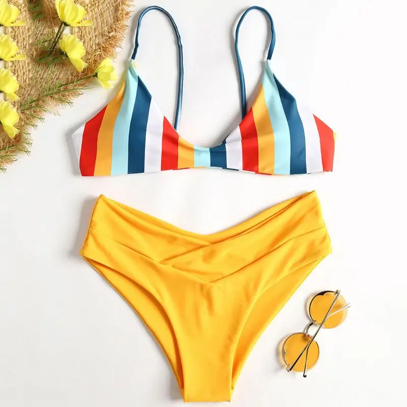 

2019 Bikini Set Womens Summer Two Piece Rainbow Stripes Triangle Bra Mid Waist Solid Color High Cut Pleated Thong Swimsuit