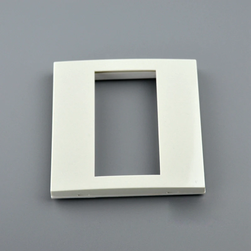 3 Slots Blank Wall Outlet new pic 2
