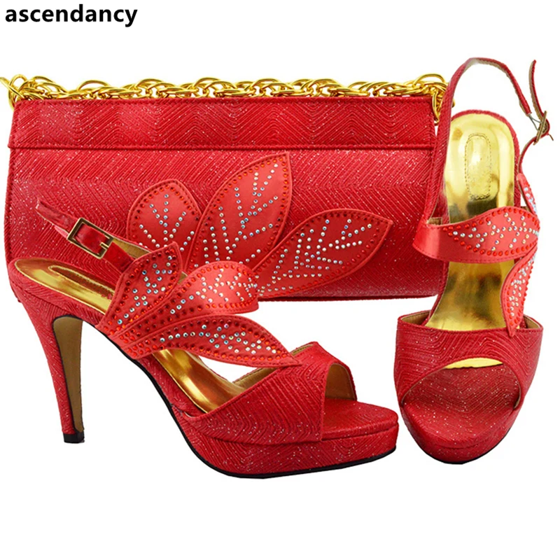 

Italian Designer Shoe and Bag Matching Set Decorated with Rhinestone Sandalias Rasteiras Femininas 2018 Lady Sandals with Heels