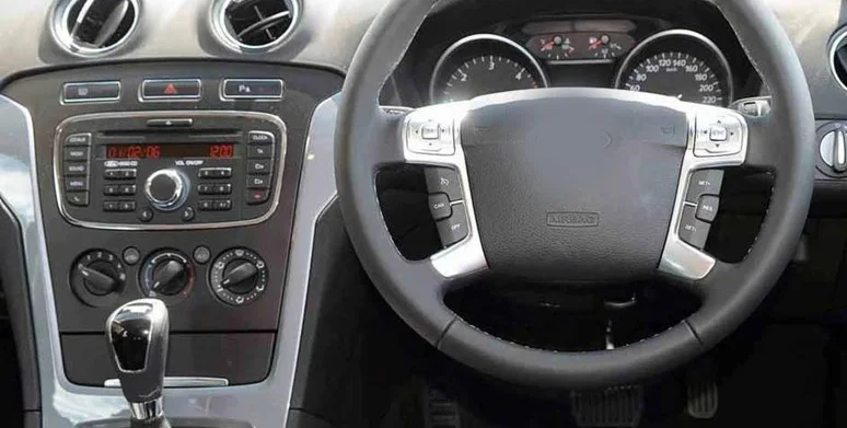 Mondeo2007 dashboard