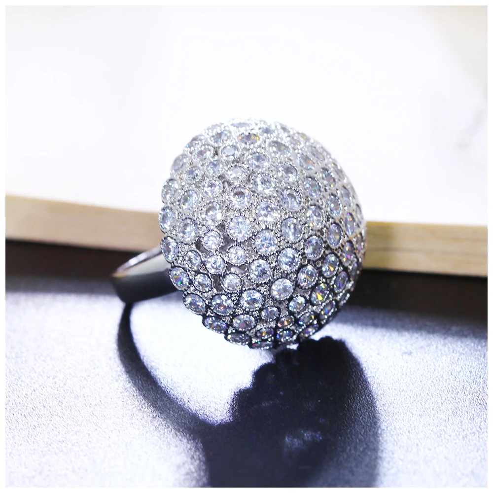DreamCarnival 1989 Fashion Dome Shape Deluxe Jewelry Wedding Cocktail Parties Women Luxury Bride Big Party Ring YR6823