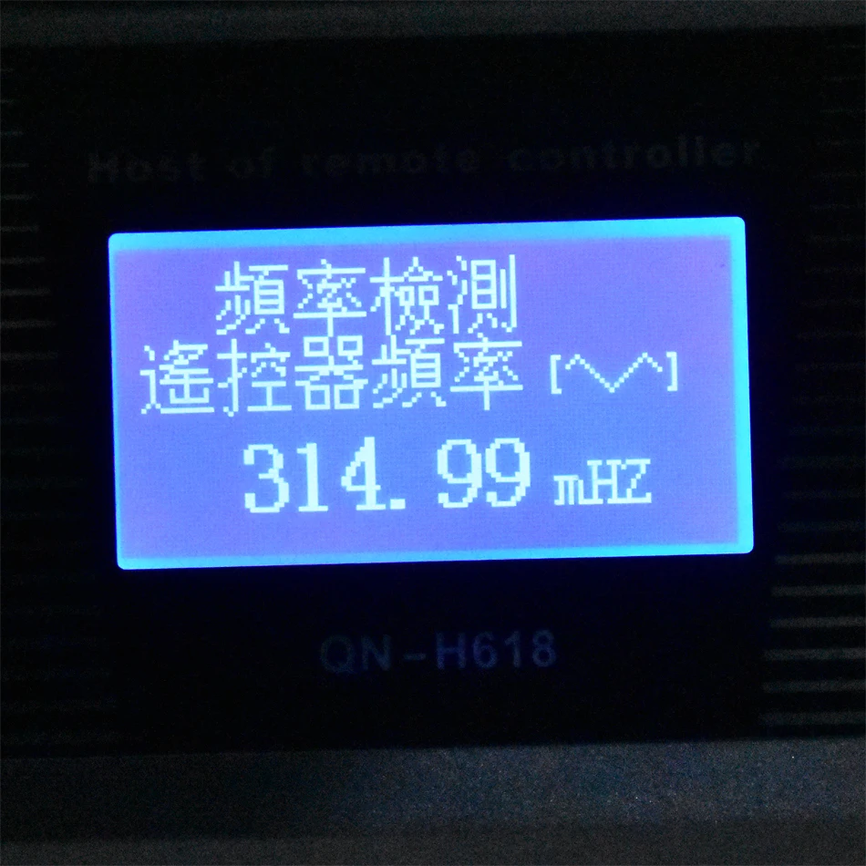 028