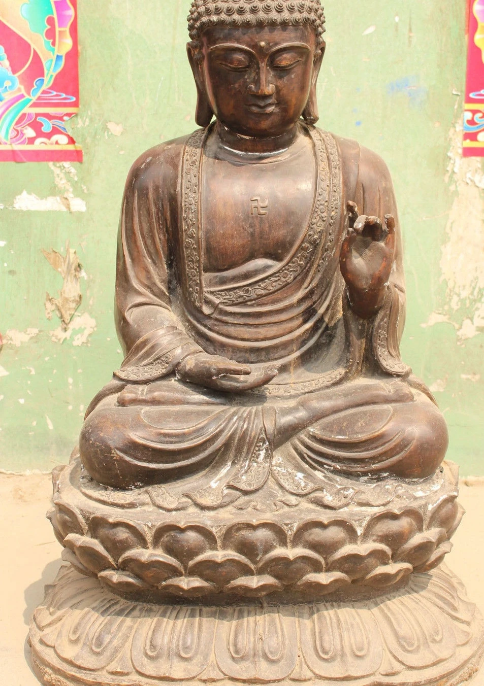 

32"Huge Chinese Buddhism Bronze Shakyamuni Sakyamuni Buddha On Lotus Base Statue