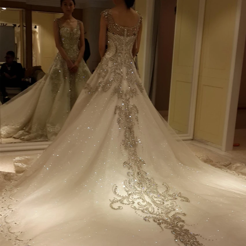 Blinged Out Wedding Dresses Decor Ideas Blinged Out Wedding Dresses Fashion