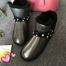 Зимние женские ботинки; женские зимние ботинки на овечьем меху, украшенные стразами, заклепками и пряжкой; нескользящие водонепроницаемые женские зимние ботинки; ботинки из овечьей кожи со стразами