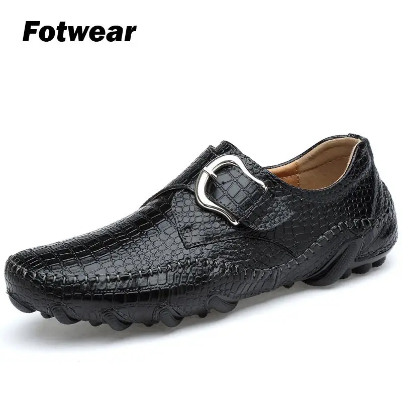 

Fotwear Men Loafers Men Casual shoes Octopus style Metal decoration Leather shoes Leightweight Soft Rubber Outsole Sewing Line