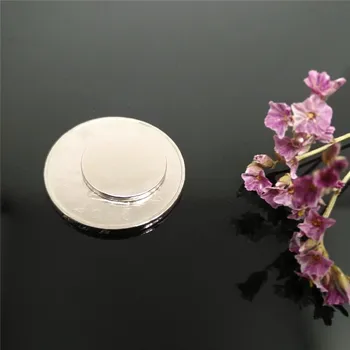 

Zion 200pcs Dia14x1mm super strong magnets N35 permanent magnets small round rare earth neodymium magnet 14mmx1mm wholesale