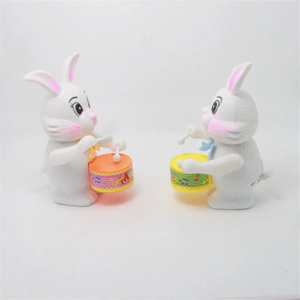 1 шт. Забавный мультяшный малыш Кролик барабанный игрушечный часовой механизм ветрозащитная развивающая игрушка для ребенка день рождения сюрприз подарки