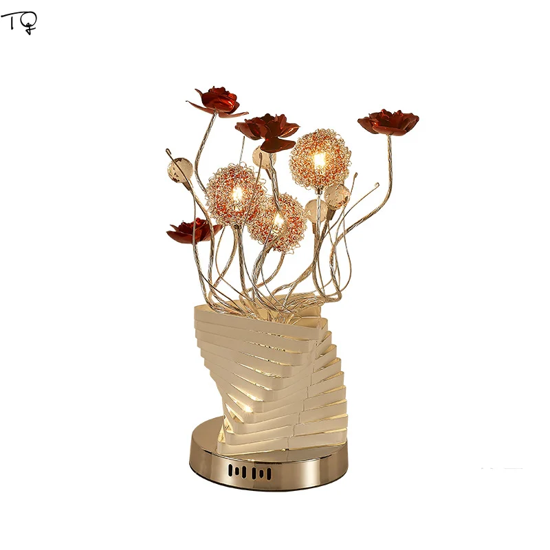 

Nordic Creative Rose Gold Table Lamp Decor Marriage Wedding Room Festive Red G4 LED Light Fixture Bed Light Romantic Atmosphere