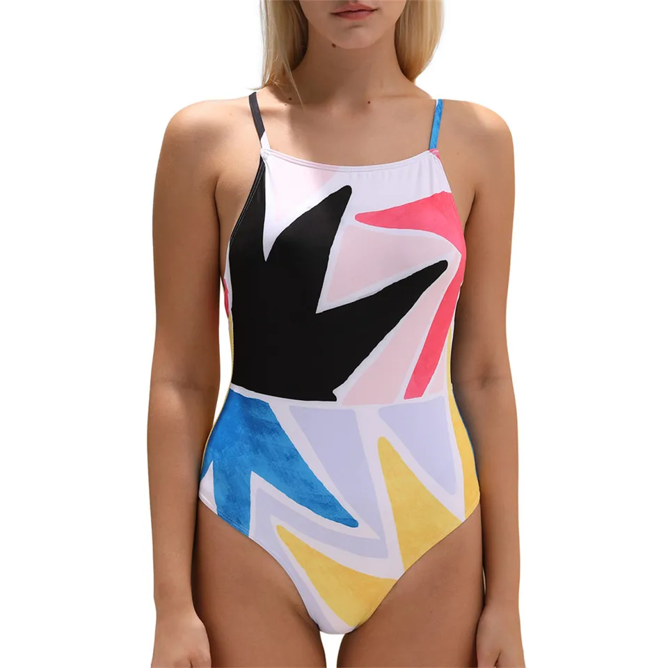 132 SWIMSUIT 01