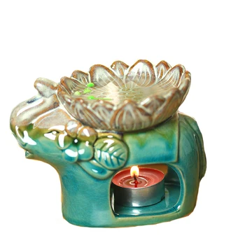 

Ceramic Aroma Burner Thai Ice Crack Large Capacity Essential Oil Incensory SPA Hotel Aroma Burner Blue and White Color S $