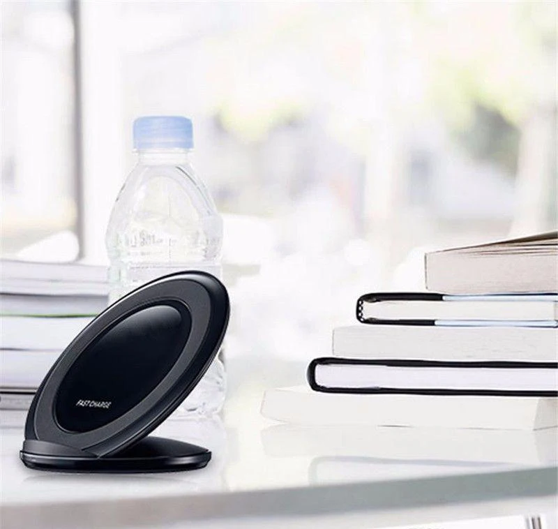 universal-wireless-charger-fast-charging (7)