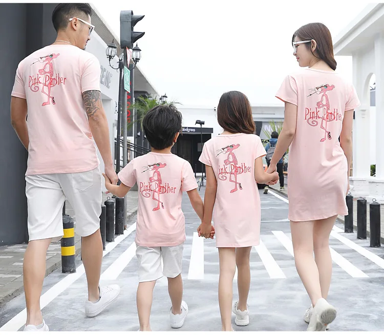 Летние Семейные комплекты платья для мамы и дочки футболки для папы и сына платье для мамы и дочки одежда «Мама и я»