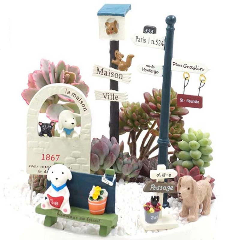 Beste Japanse Leuke Micro Dier Kat en Hond Tuin Bloem Ornamenten Childrens Speelgoed Woondecoratie Auto Interieur Speelgoed Hond ornamenten