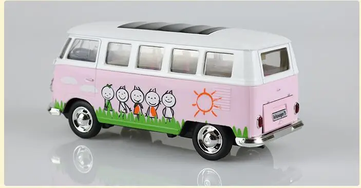 Высокая моделирования T1 Розовый модель автобуса, 1:30 сплава оттягивающаяся назад модель машинки, посылающая акустико-оптический автобус, игрушечные транспортные средства