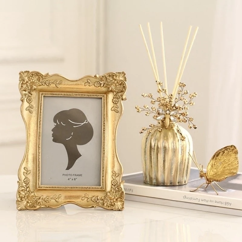 

Light luxury elegant palace princess wind retro Phnom Penh carved six-inch European photo frame