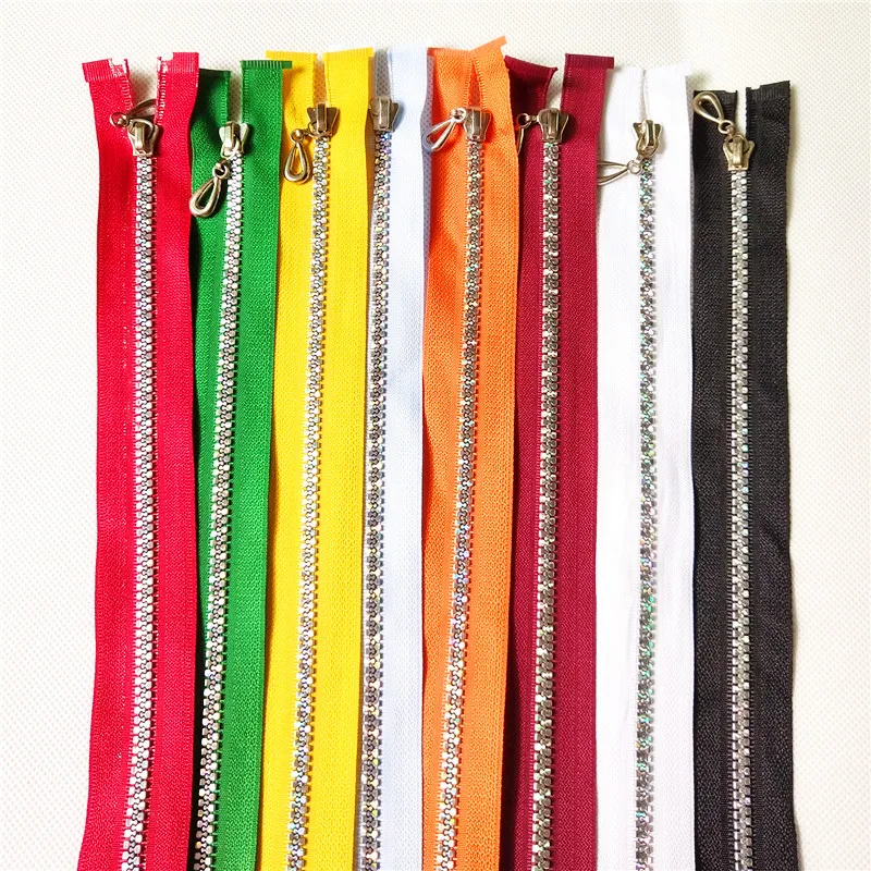 

1Pcs Shiny Nylon Resin Open end Zipper 5# Resin Zipper Down Jacket /Overcoat Zipper Clothing Accessories