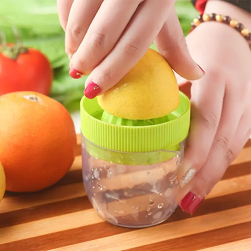 

Manual Mini Juice Maker Juicer Hand Press Juice Producer Lemon Orange Fruit Squeezer Plastic Portable Healthy Home Tools