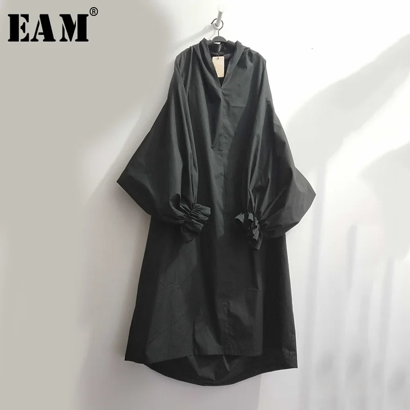 [EAM] весенне-летнее женское стильное новое черное Плиссированное длинное платье с пышными рукавами и v-образным вырезом, Длинное свободное драпированное платье большого размера LG029