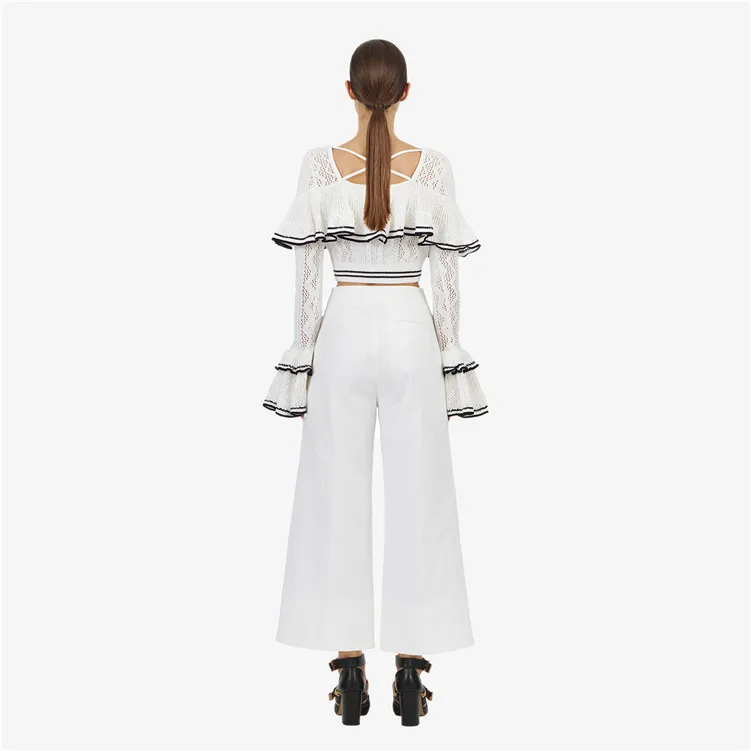 2019 Spring New White Square Collar Horn Sleeve Short Knitted Sweater Pullovers Square Computer Knitted Cashmere Sweater Women