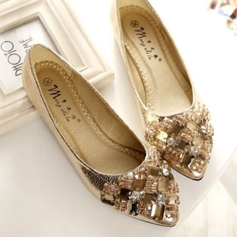 

Lady's catchpenny big size(4 to 9 )sexy rhinestoe soft comfortable pointed toe flattie thin shoes driving shoes in gold/black