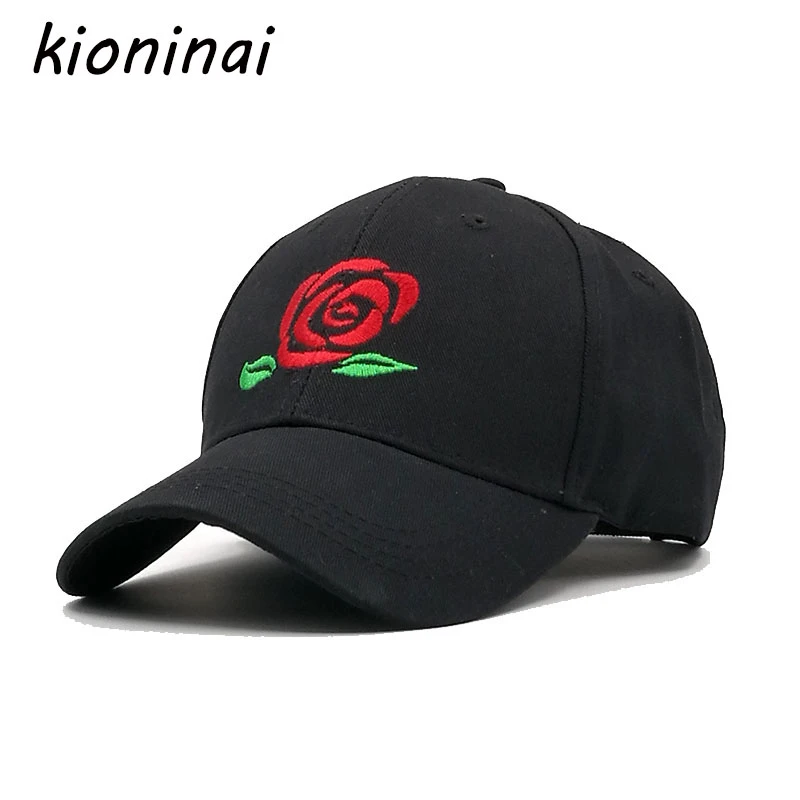 casquette avec rose