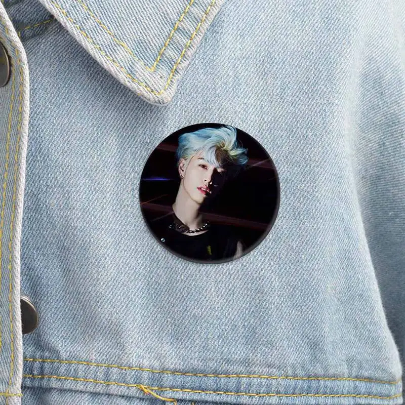 Новая мода KPOP GOT7 значки 7 для нагрудных булавок брошь JaeHyun MARK Chenle Haechan JENO