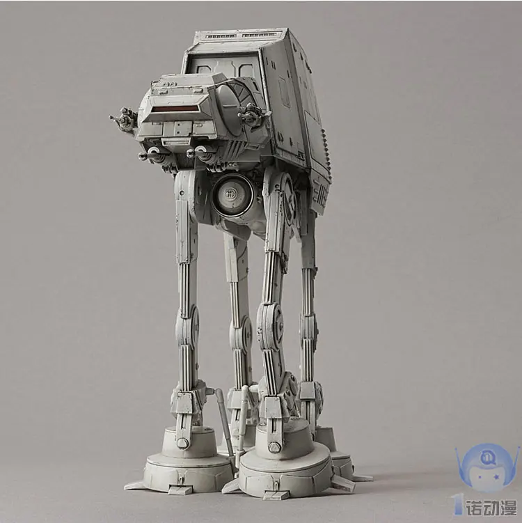 Bandai 14476 Star Wars 1/144 Star Wars AT-AT All Terrain Armored Transport Коллекционная фигурка для фанатов подарок на праздник