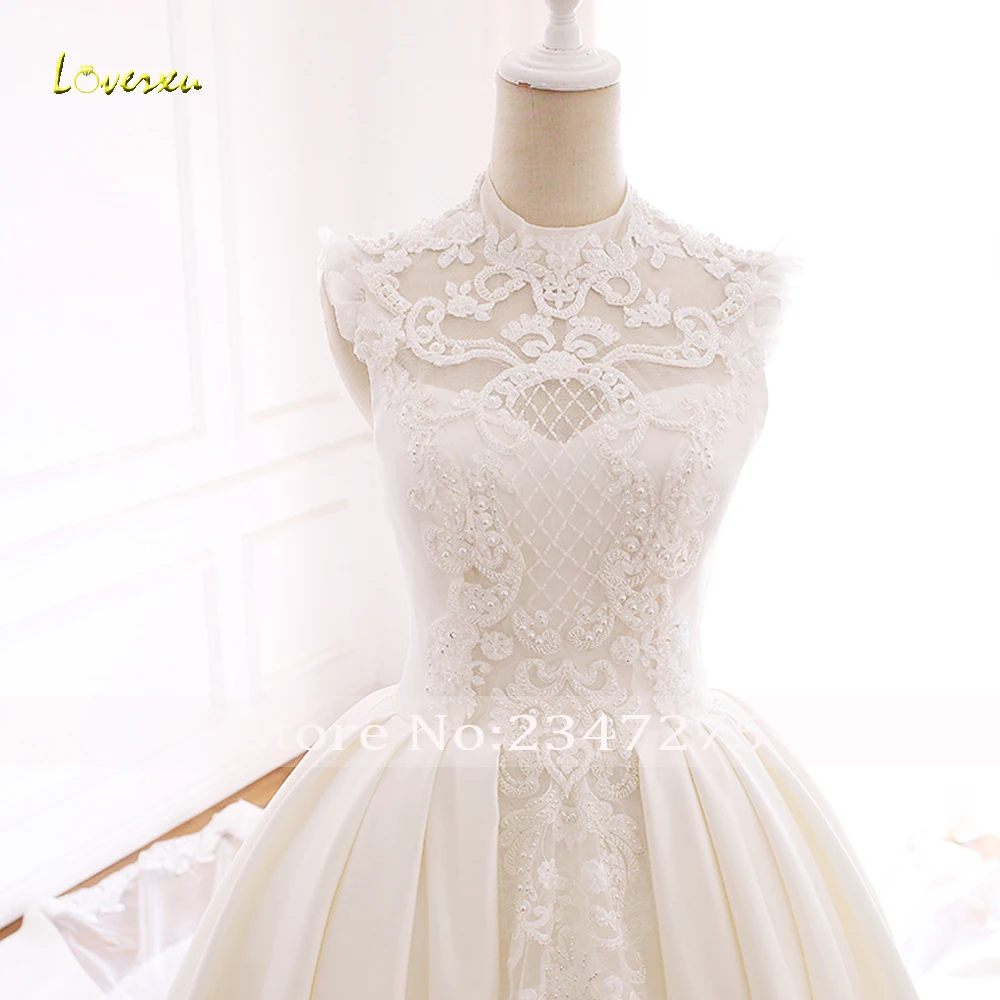 Loverxu Vestido De Noiva высокое бальное платье с круглым вырезом Свадебное платье Аппликации Часовня Поезд вырез ДРАПИРОВАННОЕ атласное винтажное свадебное платье