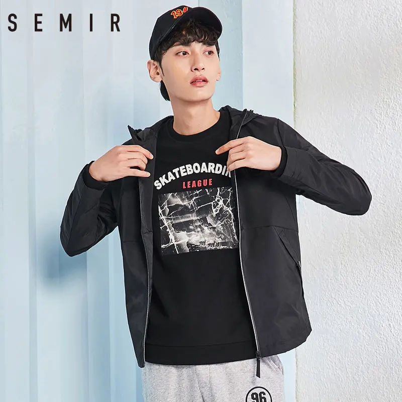 

SEMIR Men Jackets 2018 Autumn Korean Version Fashion Sports Jacket Hooded Male Outerwear with Inner Bag Smooth Windproof Coat
