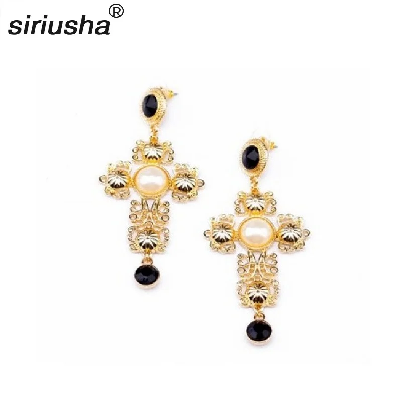 

Wholesale Europe and the United States Fashion Big Cross Hipster Personality Earrings Factory Direct Sales S099