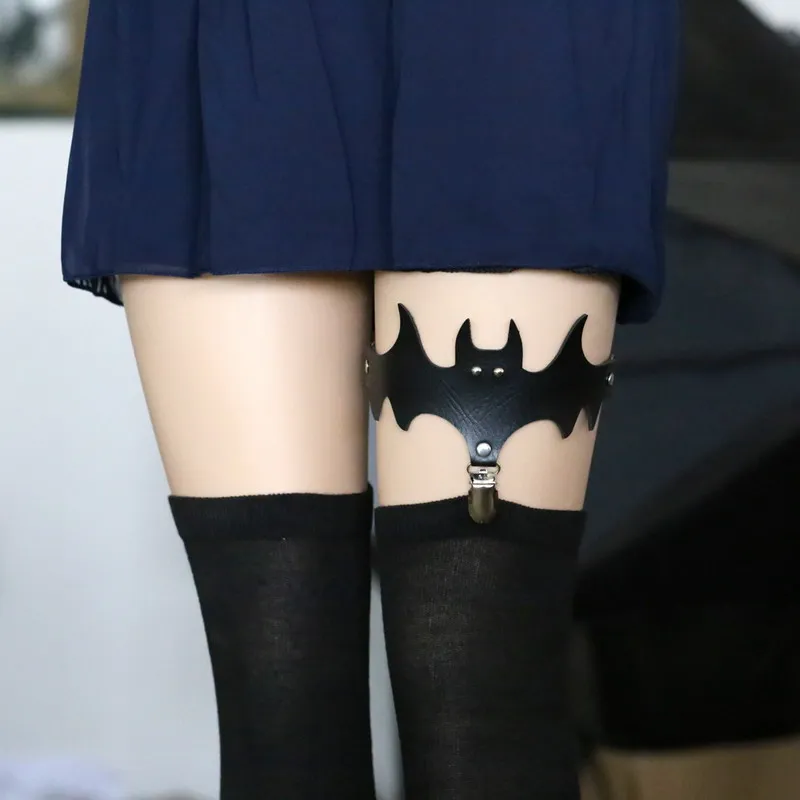 

New Fashion Exaggerated Elastic Tape Leather Bat Leg Chain Garters Punk Multicoloured Body Chain Women Halloween Jewelry Bijoux
