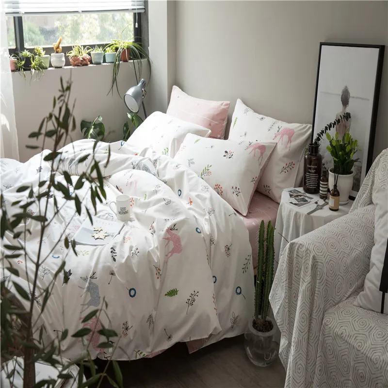

Stylish Cartoon Little Color Animal Pattern Home Textile Bed Linens 3/4pcs Bedding Sets Bed Set Duvet Cover Bed Sheet Mans Cover