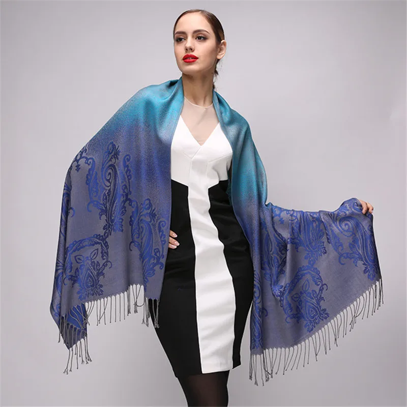 Kopen Winter Sjaal 2018 Luxe Sjaal Vrouwen Sjaal Mode Gradi euml;ntkleur Katoenen Sjaal Hoge Kwaliteit Pashmina Bandana Foulard Femme Wraps