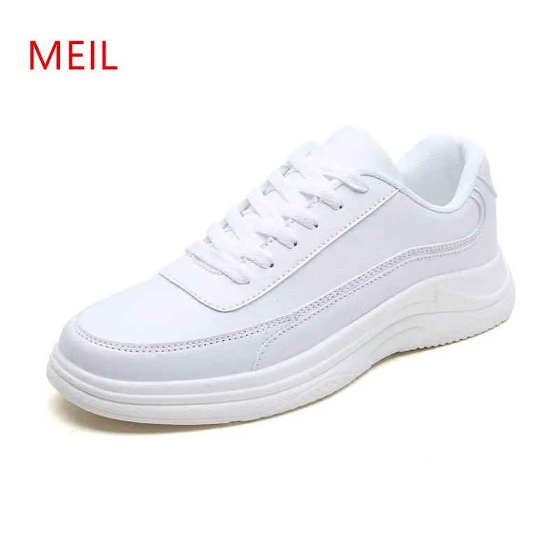 mens white casual sneakers