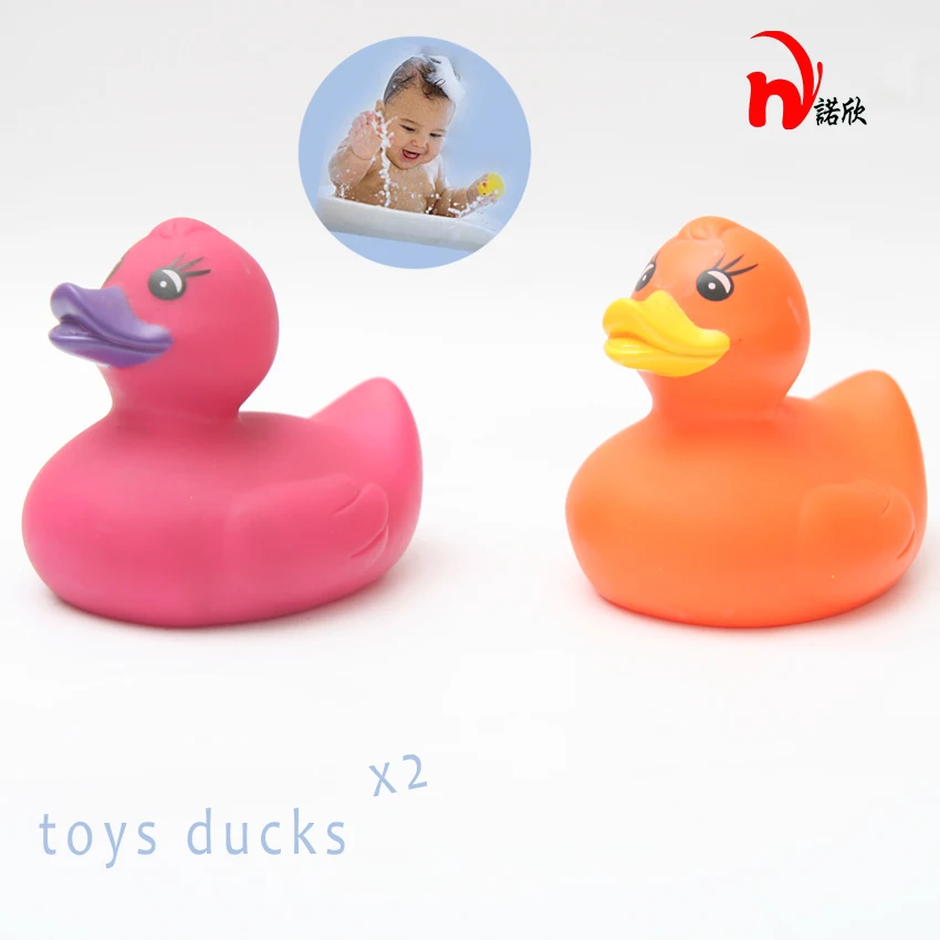 New 2Pcs Soft Rubber Float Squeeze Sound Squeaky Bath Toys Classic