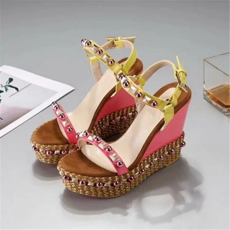 

Luxury Brand Shoes Women Red Bottom High Heels Classic Woman Pumps Studded Rivets Open Toe Gladiator Sandals Women Large Size