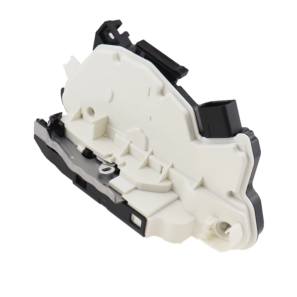Skup Zatrzask zamka drzwi centralny mechanizm garnitur dla VW Amarok Tiguan Lavida Passat CC Skoda Fabia Superb 5N1837015A 5ND837015A