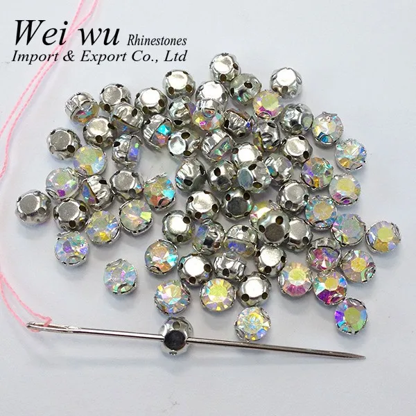 Rhinestones in claw 4