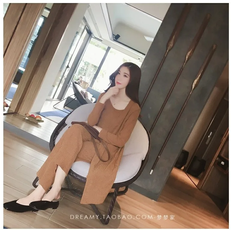Women's Sets (35)
