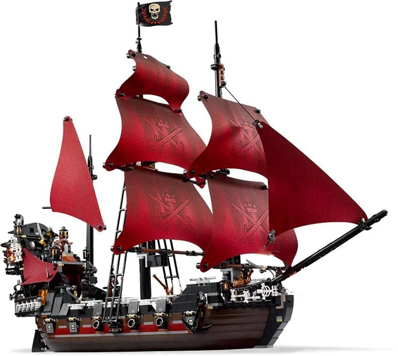 

Lepin 16009 1151pcs Queen Anne's revenge Pirates of the Caribbean Building Blocks Set Bricks Toys for Children Christmas gifts