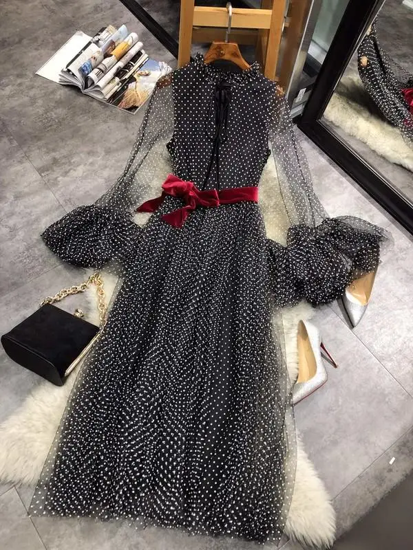 

2019 new ladies fashion long-sleeved round neck tie with polka dot dress 0605