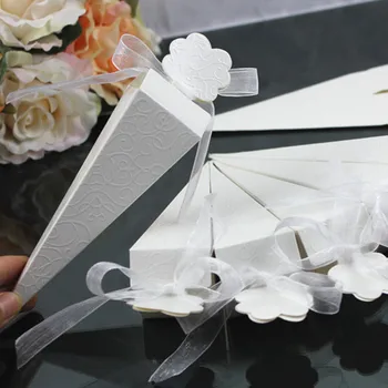 

50pcs Ice Cream Tip Cone Shape Gift Box White Paper Ribobn Box Boite Dragees De Mariage Wedding Favor Gift Packaging Wrapping