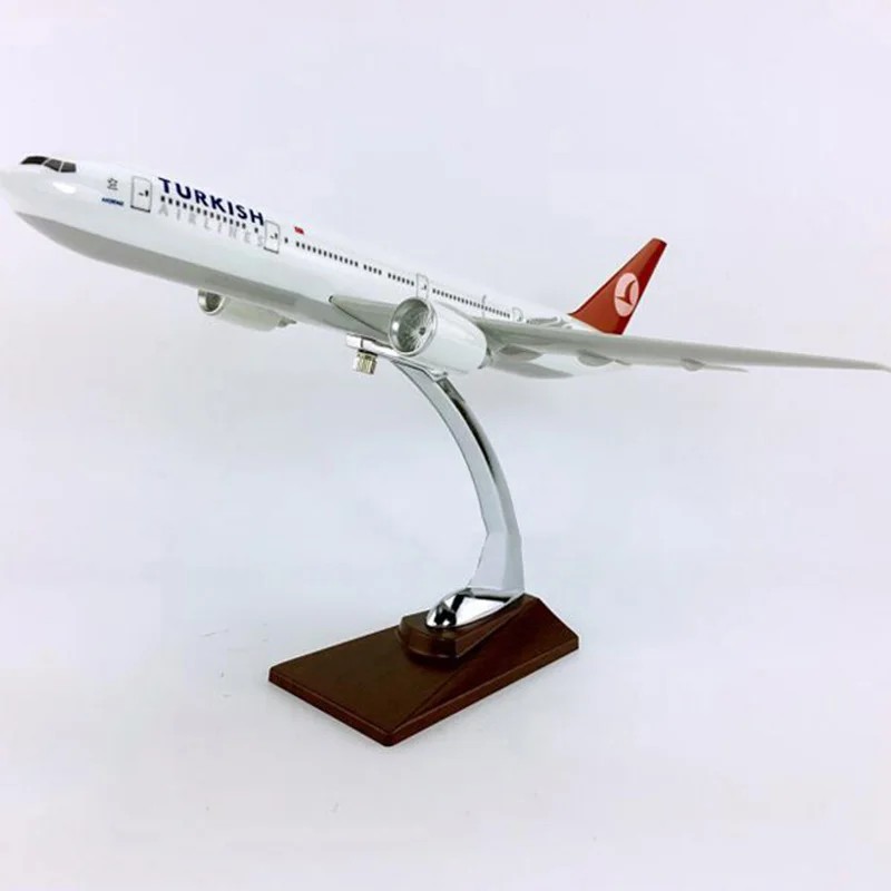 

Collectible Boeing777-300 Big 32cm Turkey Plane Airplane Model Toys Aircraft Diecast Plastic Alloy Plane Gifts for Kids Children