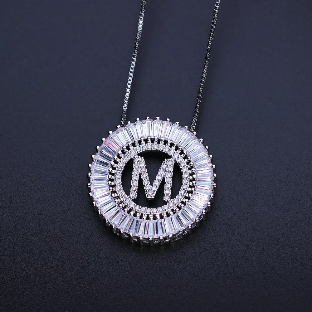 

Newranos Initial ABCDEFGHIJKLMNPRSTVY Letter Pendant Necklace Cubic Zirconia Alphabet choker Necklace for Women Fashion Jewelry