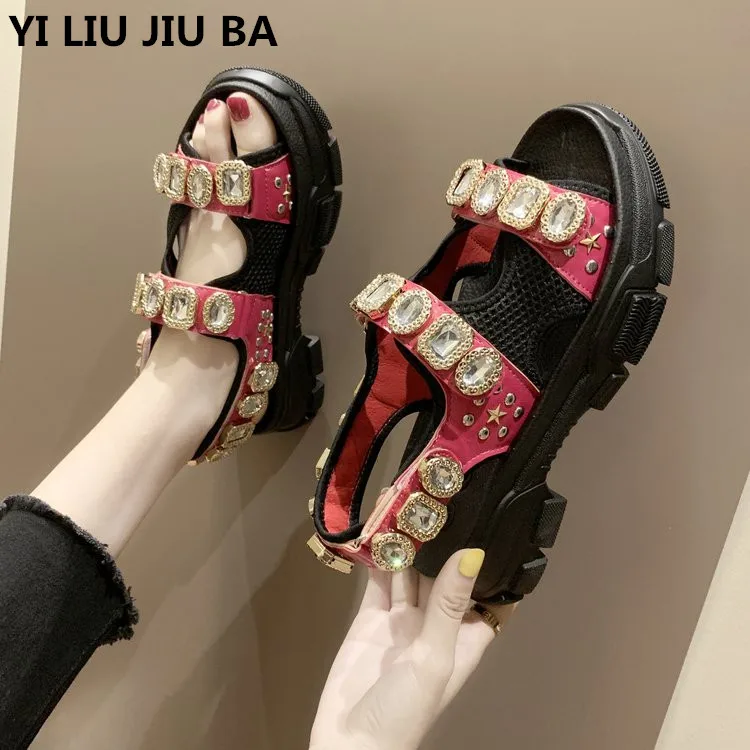 الصيف حجر الراين أحذية نسائية النساء تنفس مريحة عدم الانزلاق السيدات المشي صنادل شاطئ النساء الأحذية موهير * 082