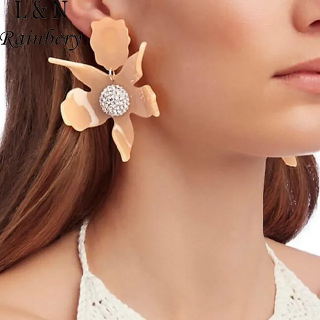 huge flower earrings