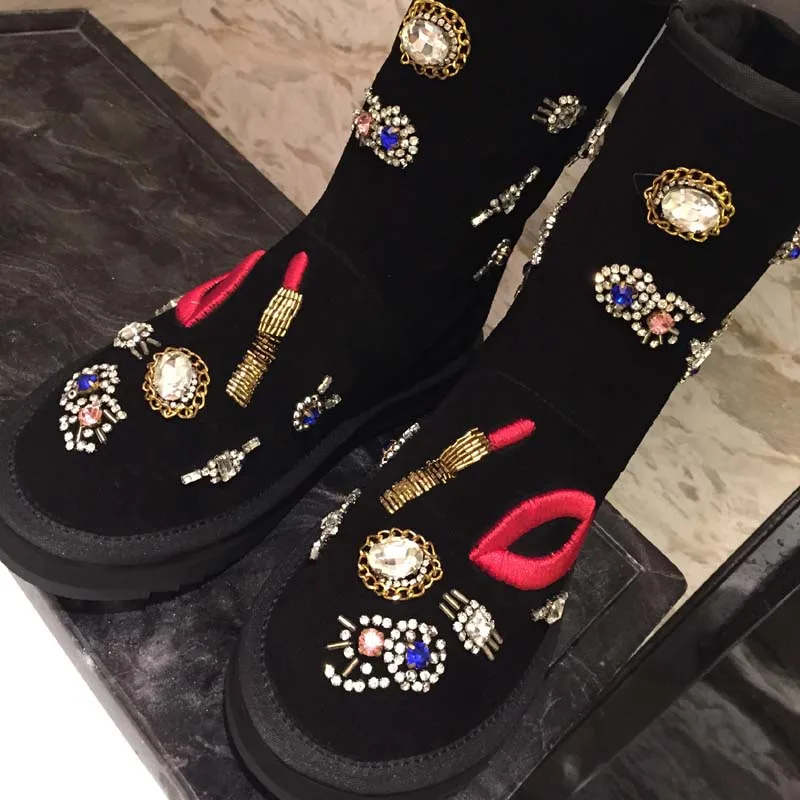

2018 Autumn Winter mouth lipstick colorful crystal rhinestone wool fur snow boots women winter warm flat heel shoes half boots