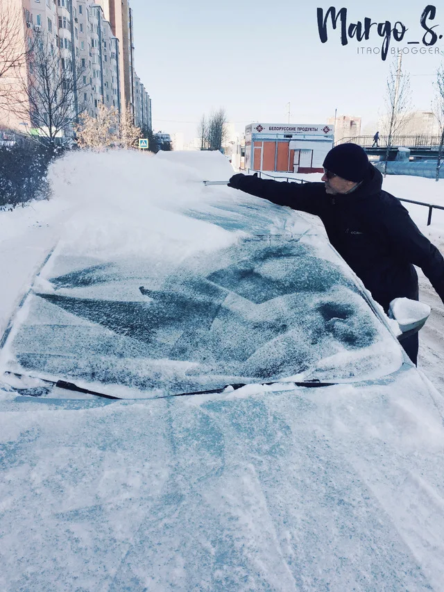 Выдвижная телескопическая щетка для снега скребок для льда для зимнего автомобиля Лобовое стекло с жесткой щетиной